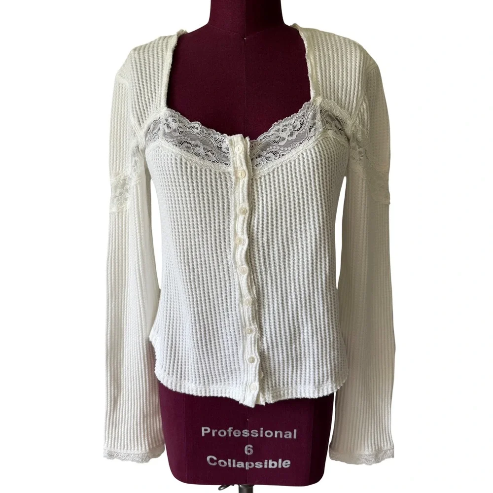 Free People Top Lets Party Cardi NEW Lace long Sleeve White Medium
